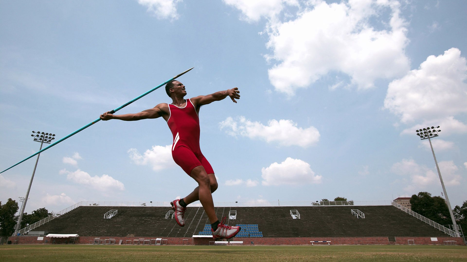 造梦之旅：年轻球员实现梦想的成长故事，造梦者官方网站